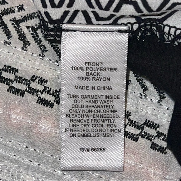 Express Medium V-Neck Spaghetti Strap - Picture 6 of 6